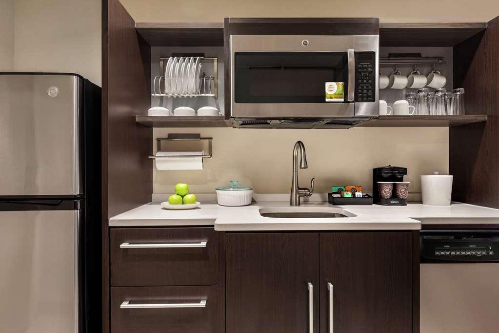 Home2 Suites By Hilton St. Augustine I-95 Rum bild